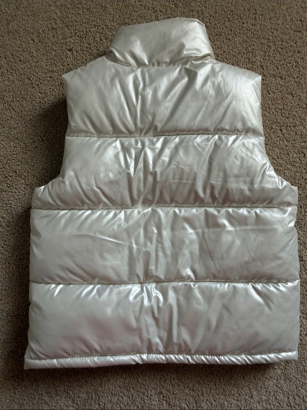 Kids Reversible Puffer Vest - Cream & Pearl White Size M - Picture 3 of 7